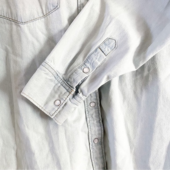 Levi's, light wash classic western relaxed button down shirt sz XXL - Picture 9 of 13